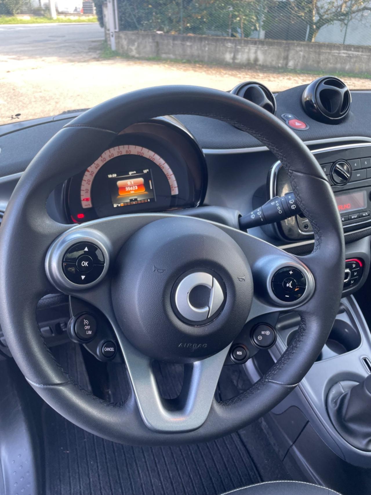 Smart ForFour 70 1.0 Passion