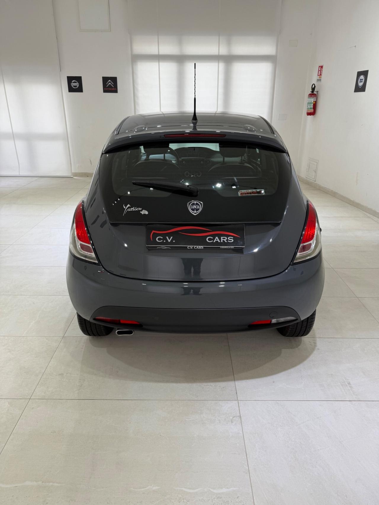 LANCIA YPSILON 1.2 69 CV 5 PORTE ELLE