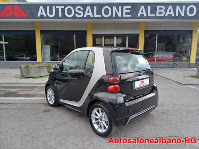 SMART ForTwo 1000 52 kW MHD coupé passion BICOLORE NERO/ARGENTO