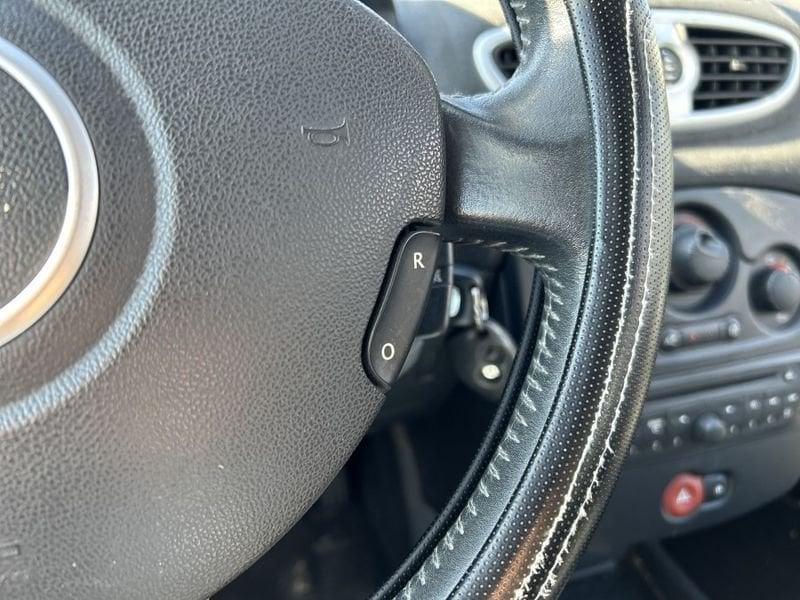 Renault Clio 1.2 16V 3 porte 1 PROPRIETARIO
