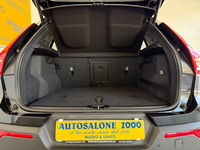 VOLVO XC40 B4 AWD Geartronic R-design TETTO/CERCHI 20"
