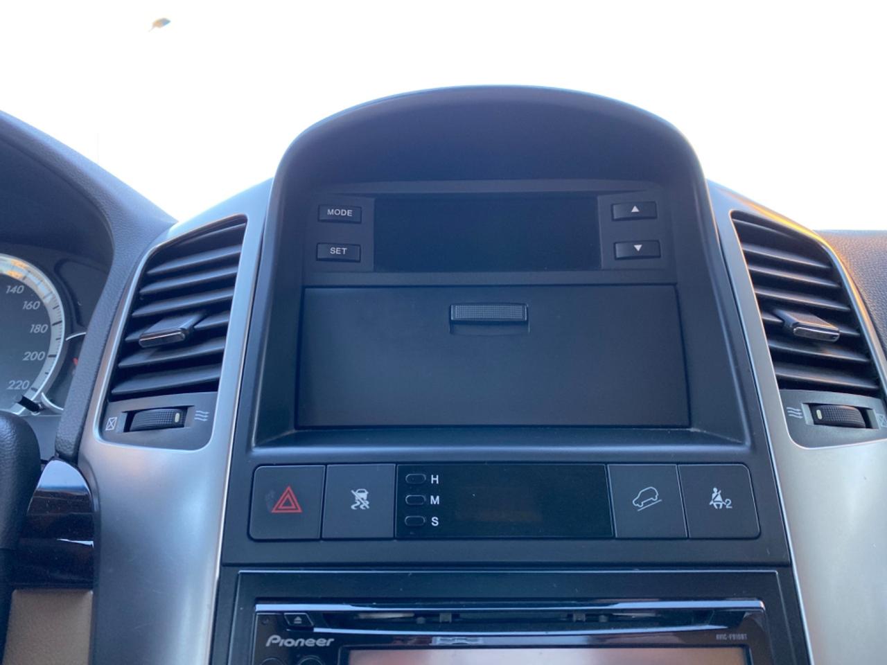 Chevrolet Captiva 2.0 7 POSTI 4x4 automatica