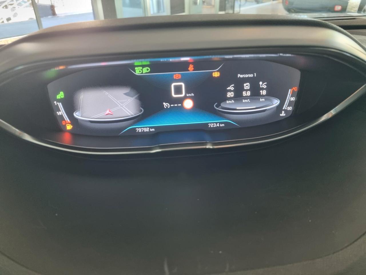 Peugeot 3008 BlueHDi 130 S&S Allure