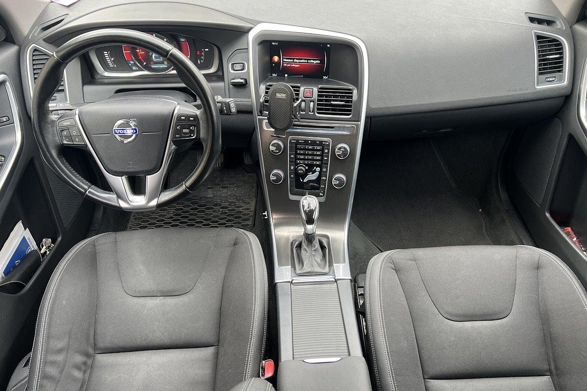 VOLVO XC60 D4 Geartronic Momentum