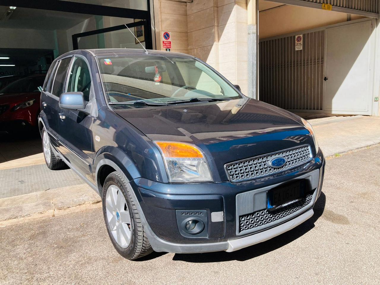 Ford Fusion 1.4 TDCi - IDEALE X NEOPATENTATI - 2010