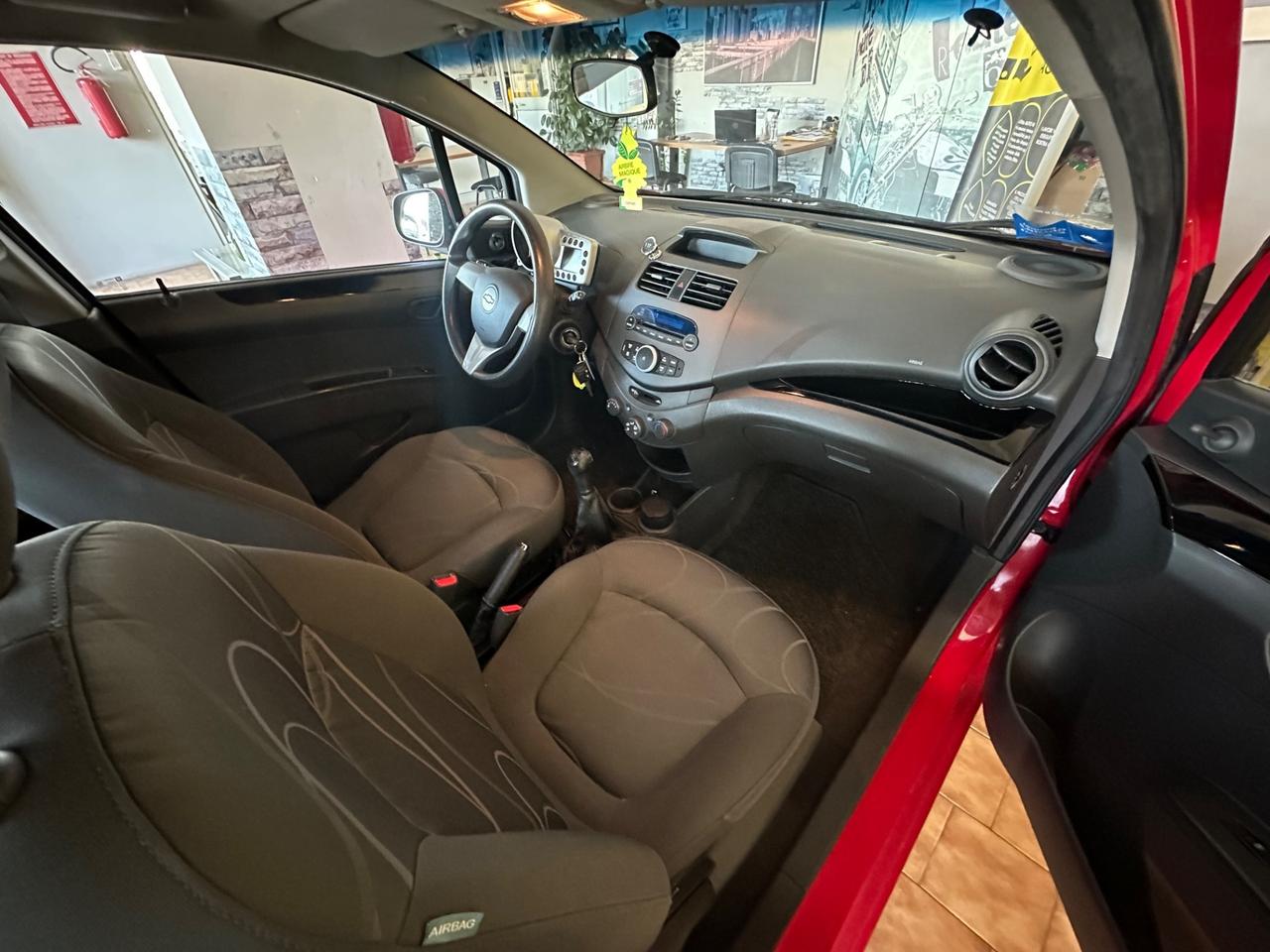 Chevrolet Spark 1.0benz. 150.000km