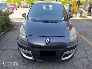 Renault Scenic Scenic X-Mod 1.5 dci Dynamique 110cv