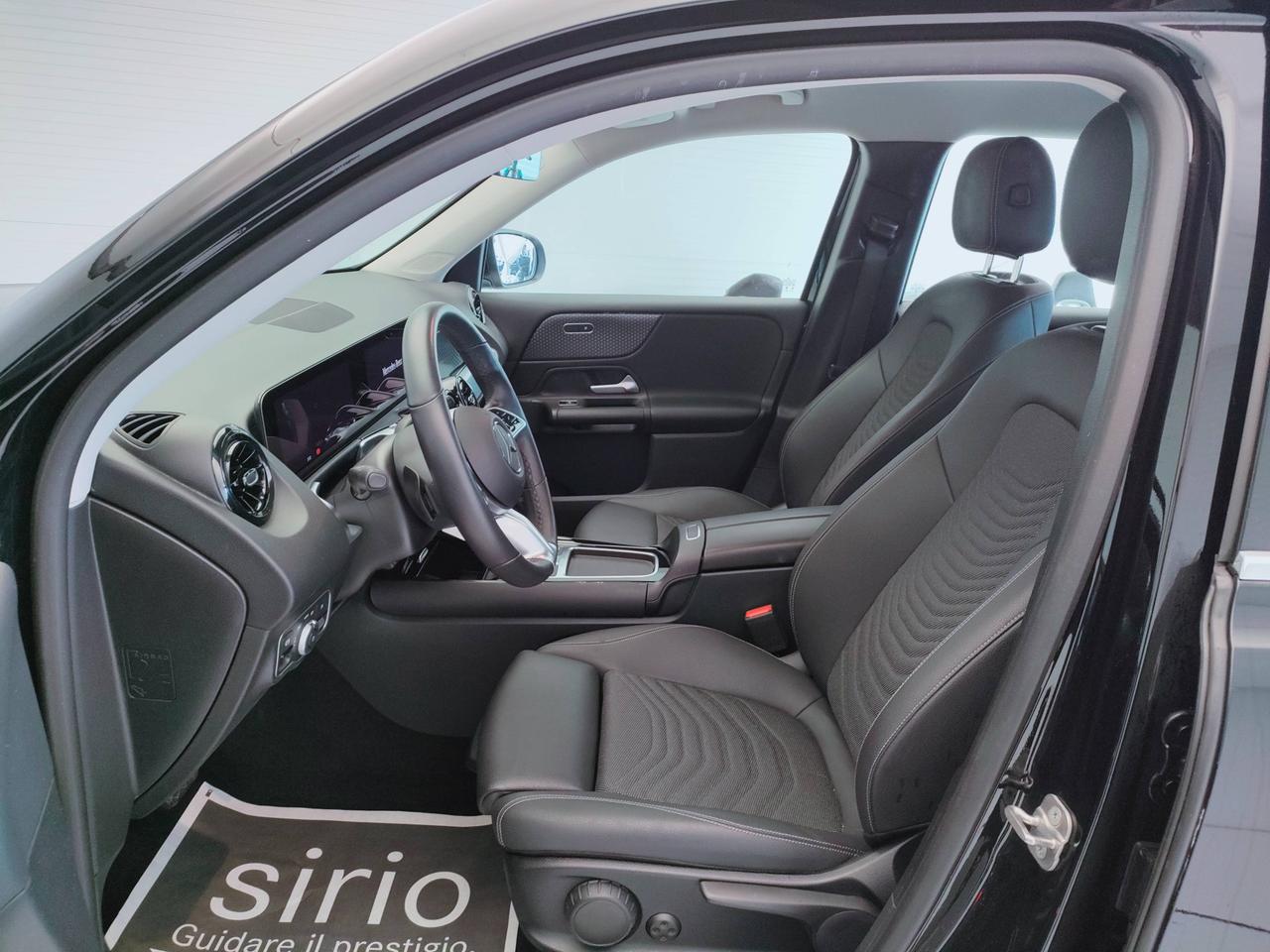 Mercedes-Benz GLB - X247 2023 - GLB 180 d Advanced auto