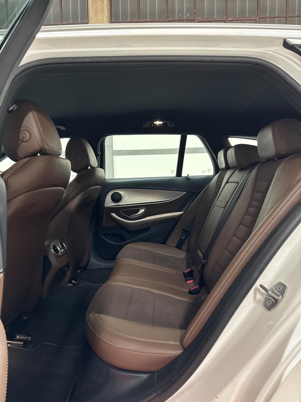 Mercedes-benz E 220 d Auto Premium Plus