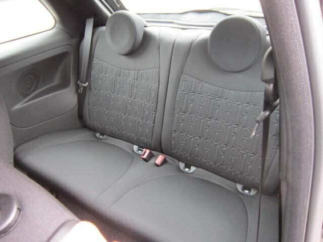 Fiat 500 1.0 Hybrid KM.ZERO