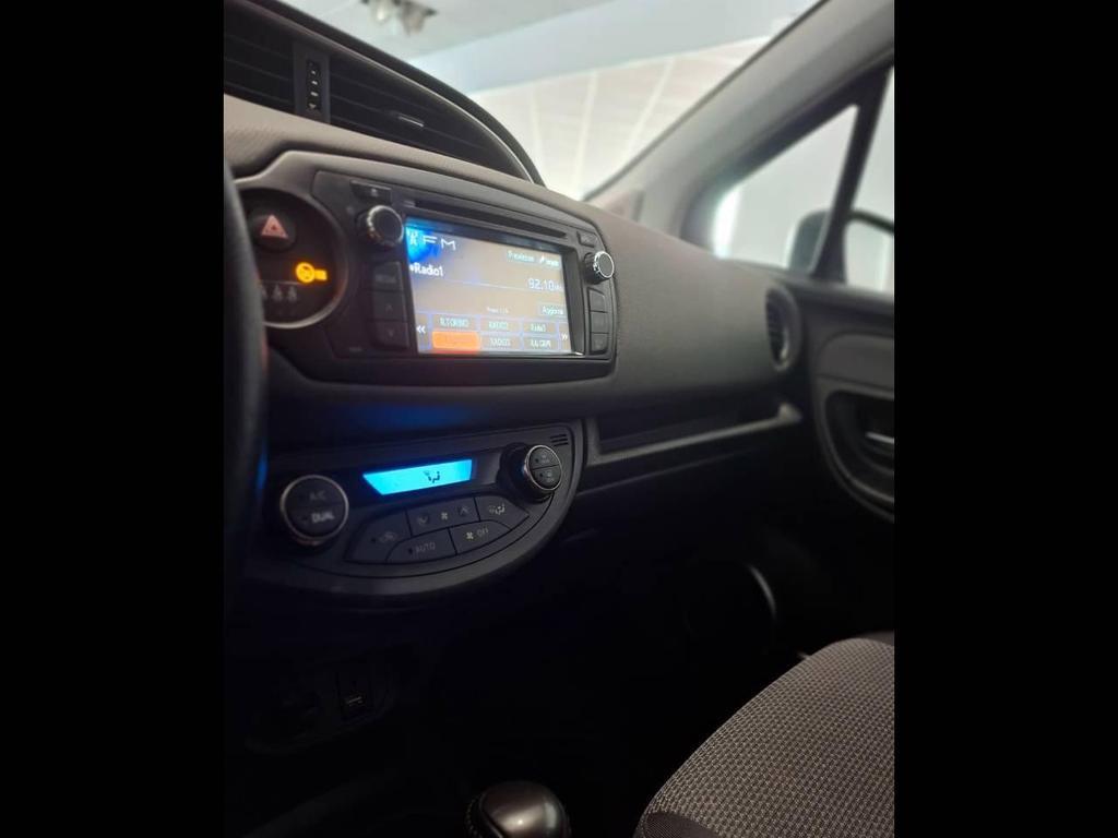 Toyota Yaris 5 Porte 1.5 Hybrid Active CVT