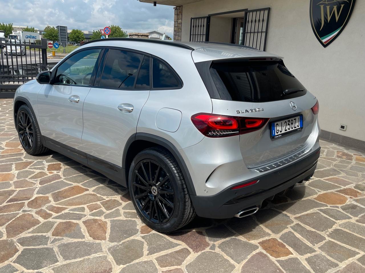 Mercedes-benz GLA 220d Premium 4matic Auto