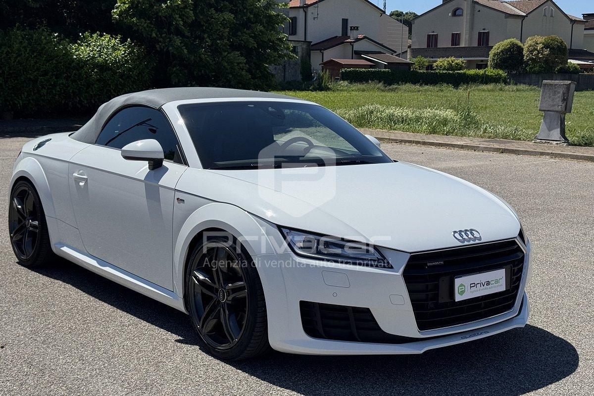 AUDI TT Roadster 2.0 TFSI quattro S tronic S line
