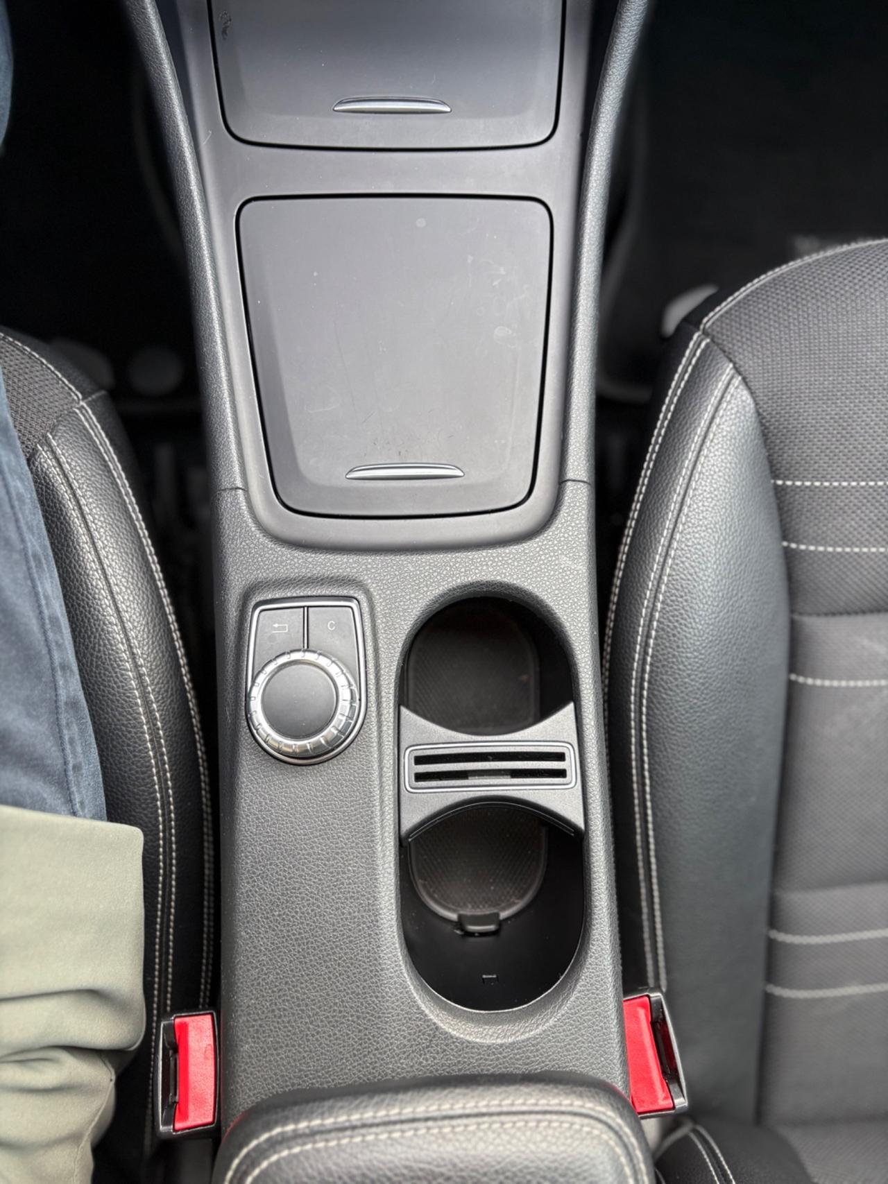 Mercedes-benz GLA 220 CDI Automatic 4Matic Executive