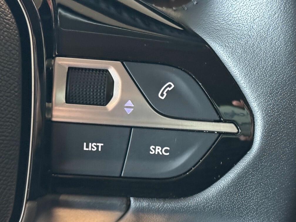 Peugeot 208 1.2 puretech Allure 100cv Led App conn 16" Neopat