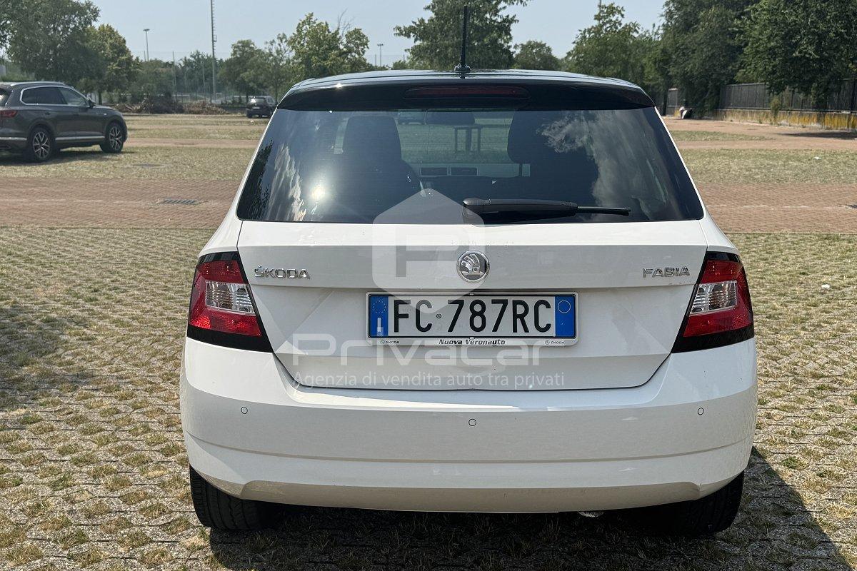 SKODA Fabia 1.2 TSI Design Edition