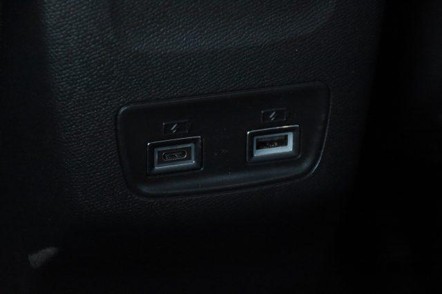 PEUGEOT 2008 BlueHDi 130 S&S EAT8 Allure