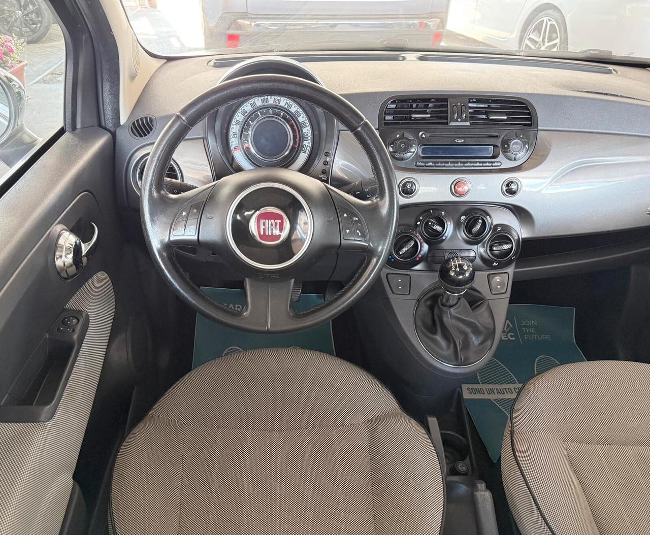 Fiat 500 1.2 Lounge 70cv