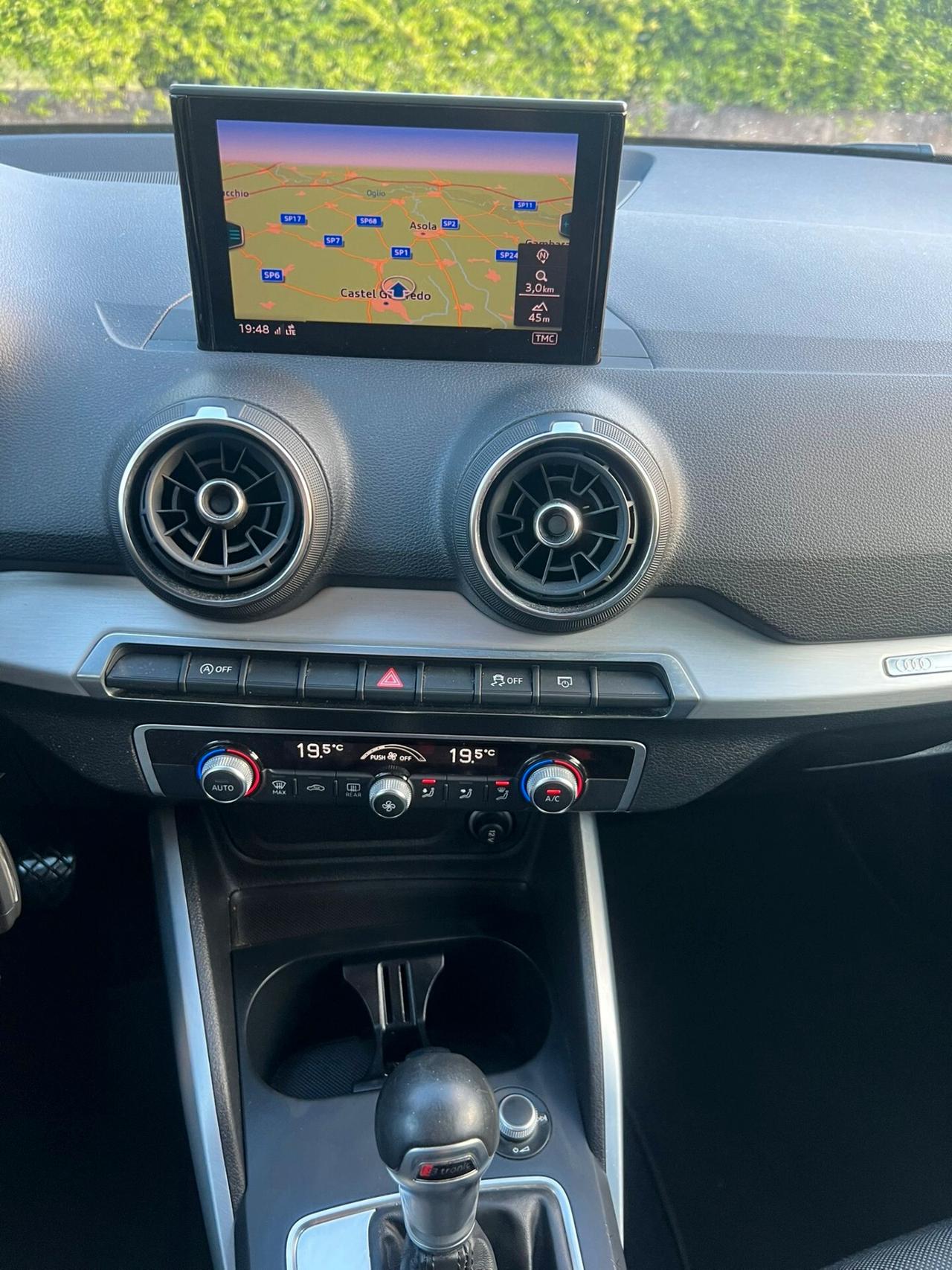 Audi Q2 30 TDI S tronic Business