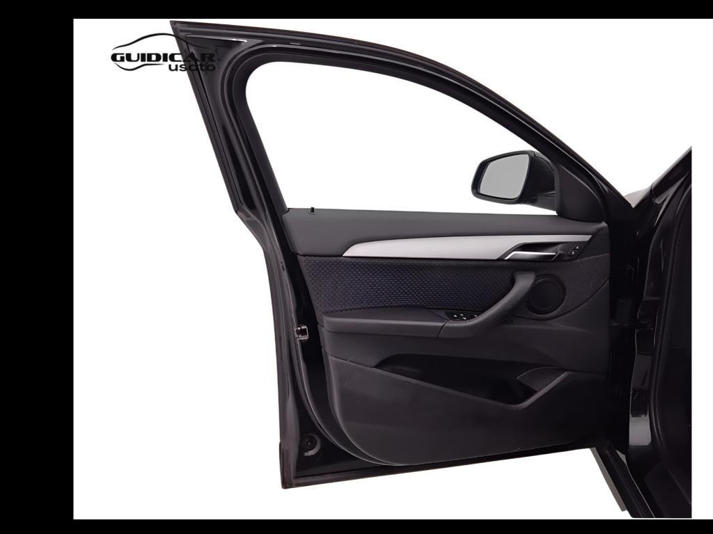 BMW X2 F39 - X2 sdrive18d auto