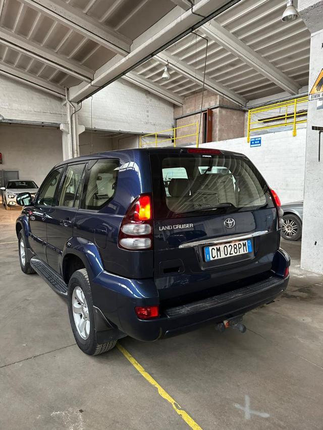 TOYOTA Land Cruiser 3.0 D-4D 16V cat 5 porte Sol 7 posti