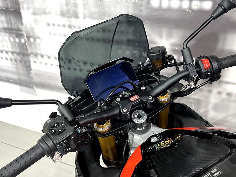 Aprilia Tuono 1100 V4 Factory