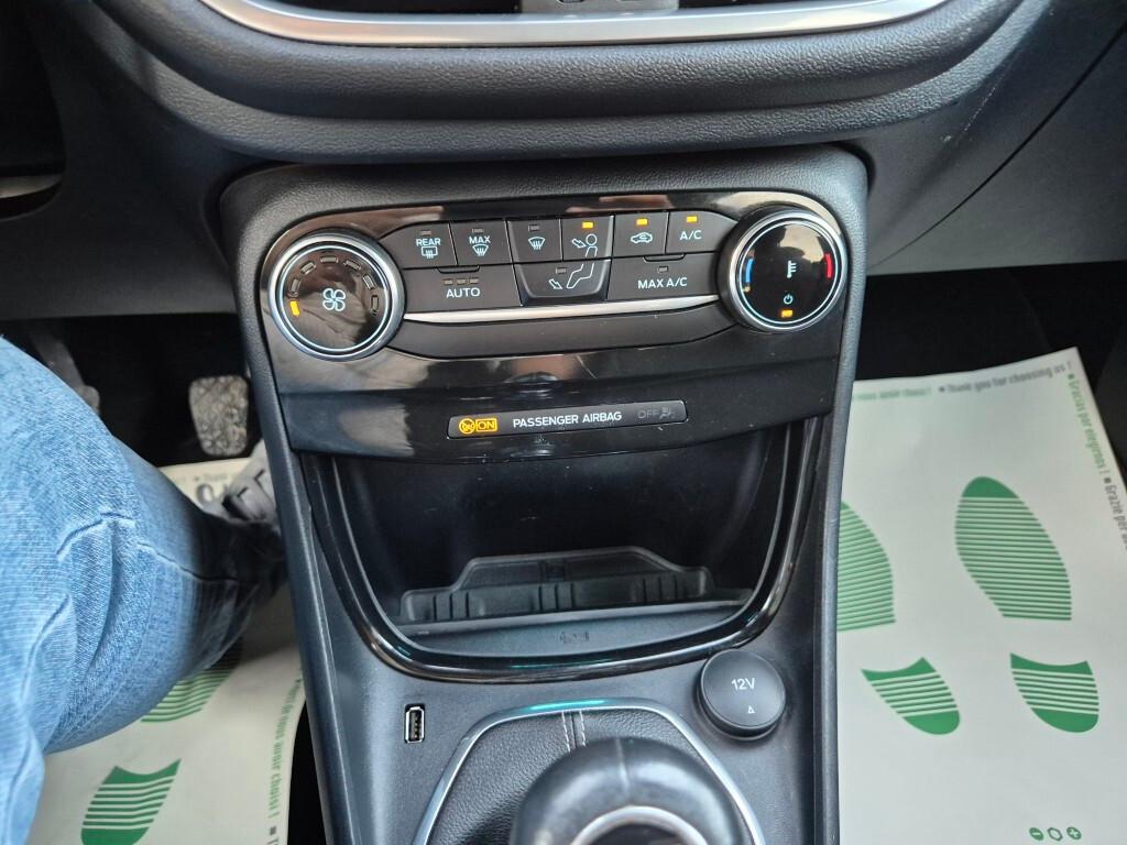 Ford Puma 1.5 DIESEL 120CV TITANIUM