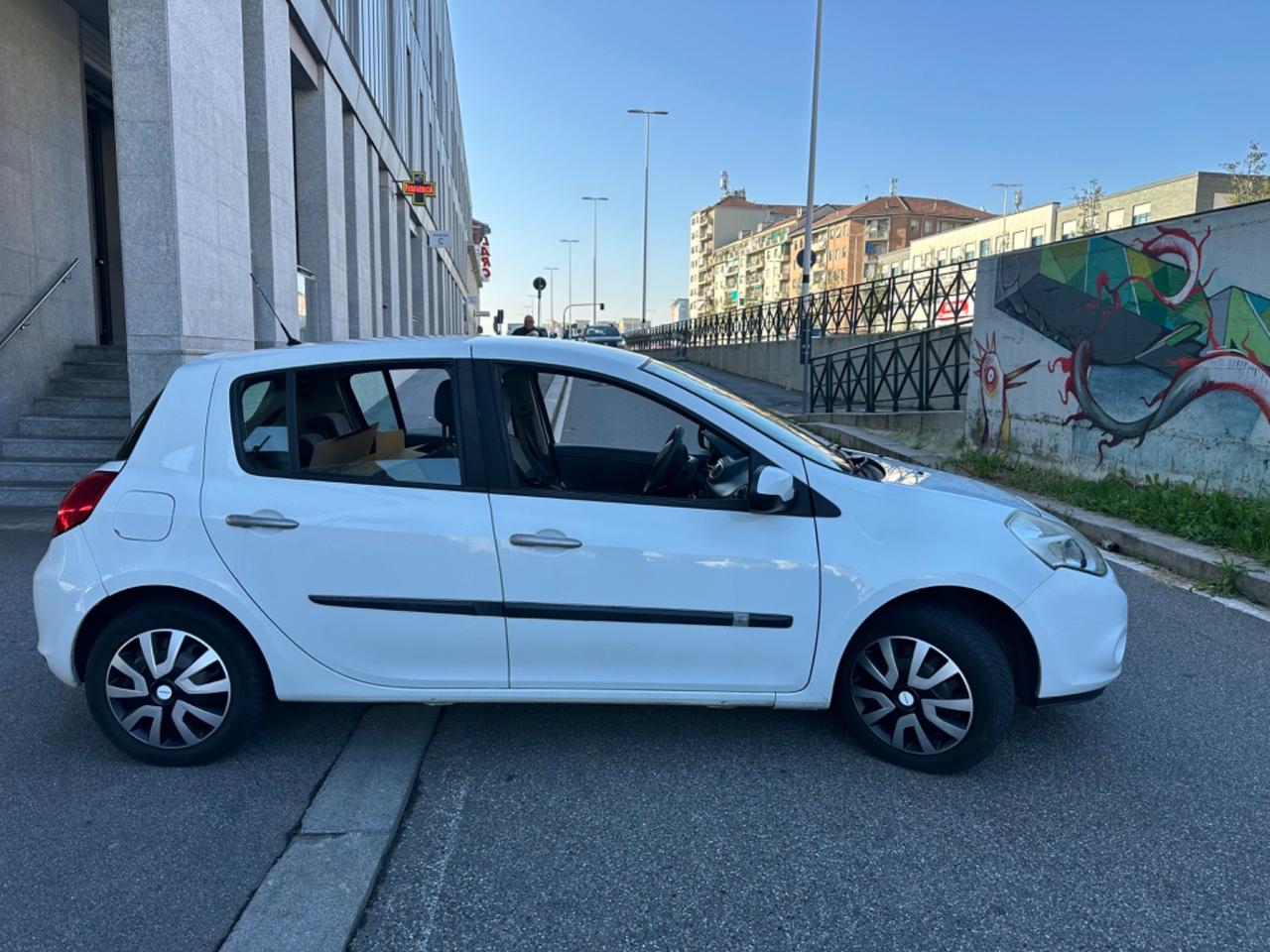 Renault Clio Storia 1.2 5 porte GPL fino 2030 della casa