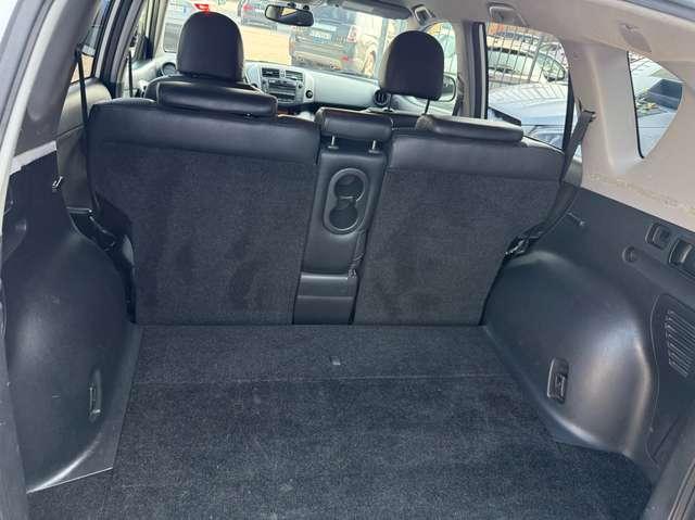 Toyota RAV 4 RAV4 2.2 d-4d Sol 150cv 4X4