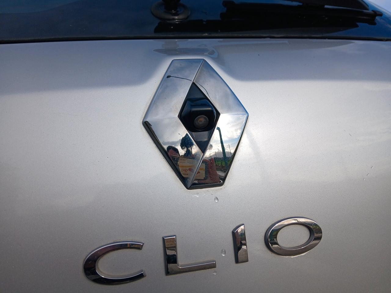 Renault Clio dCi 90 CV 5 porte Duel PARI AL NUOVO