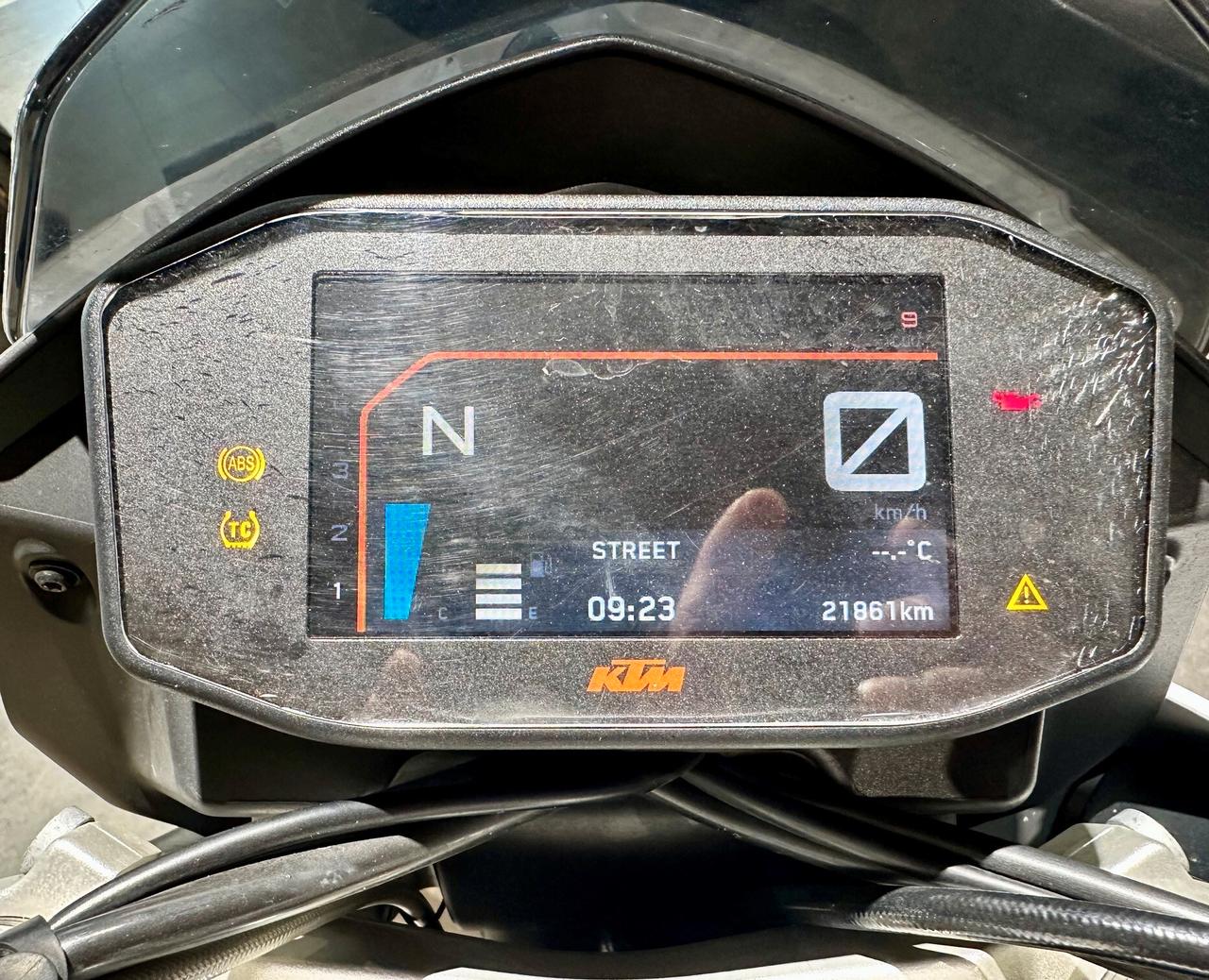 Ktm 690 Duke - 2016