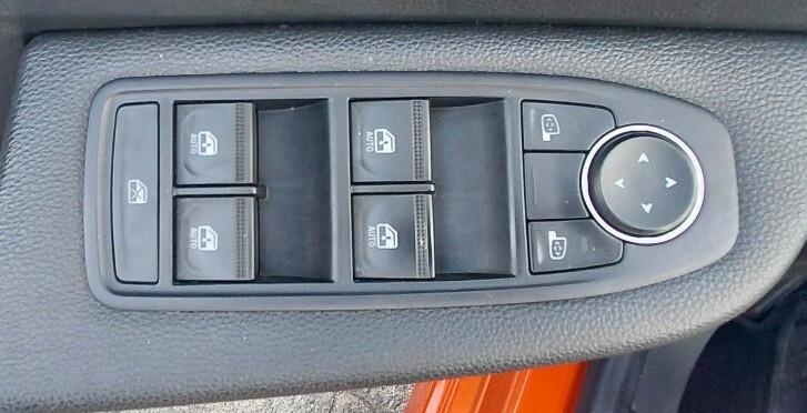 Renault Clio ECO-G 100 CV 5 porte Techno