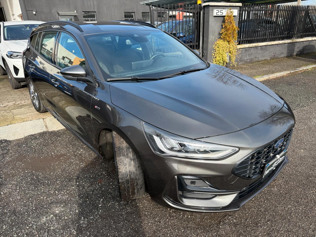 Ford Focus 1.5 EcoBlue 115 CV automatico SW ST-Line Design