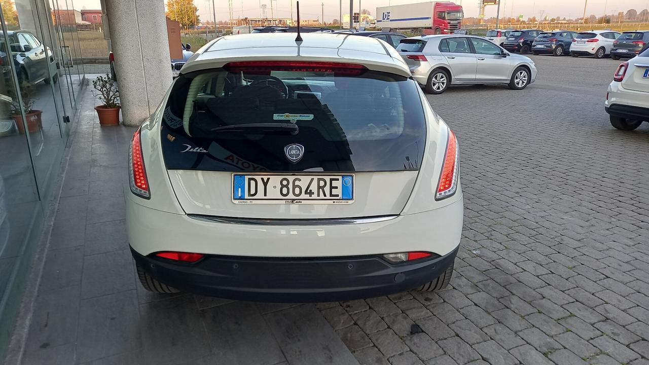 Lancia Delta 1.4 T-Jet 120 CV Argento Ecochic GPL