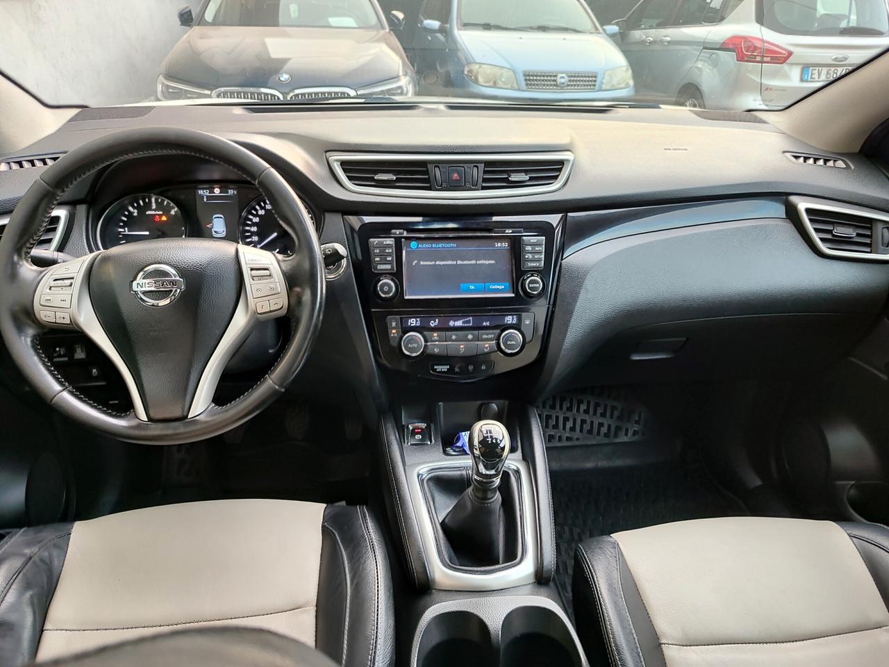 Nissan Qashqai 1.6 dCi 4WD Tekna