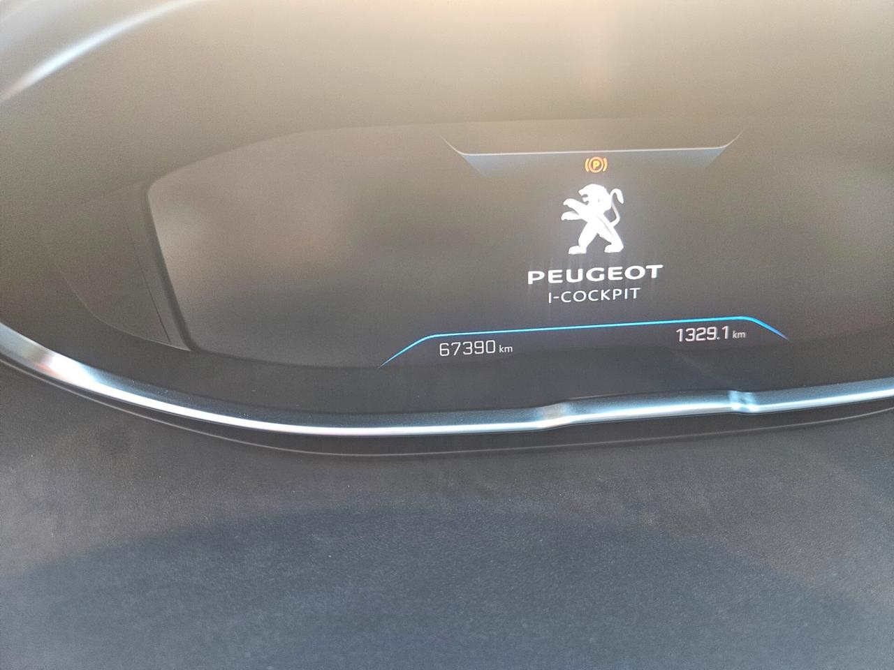 Peugeot 3008 BlueHDi 130 EAT8 Allure Pack 2022