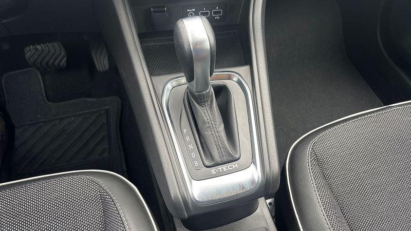 Renault Captur II 2019 1.6 E-Tech full hybrid Techno Auto 145cv