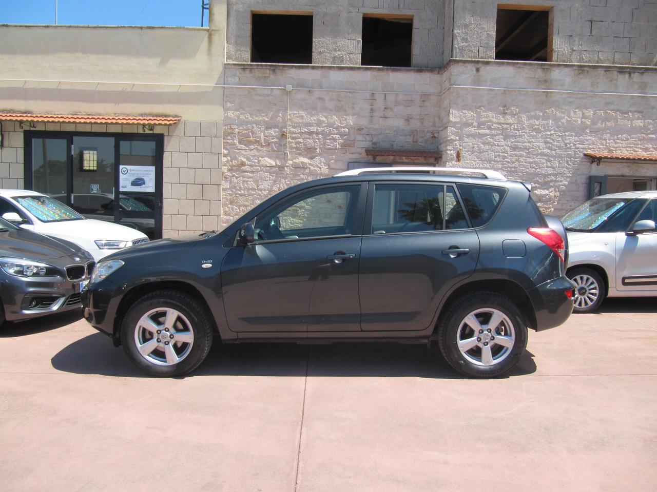 Toyota RAV 4 RAV4 2.2 D-4D 136 CV DPF Luxury