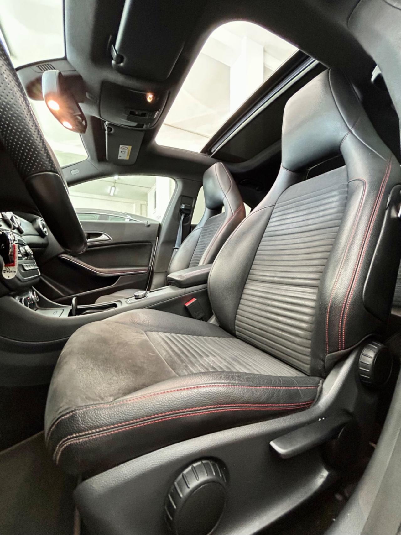 Mercedes CLA 200 Premium AMG TETTO FULL