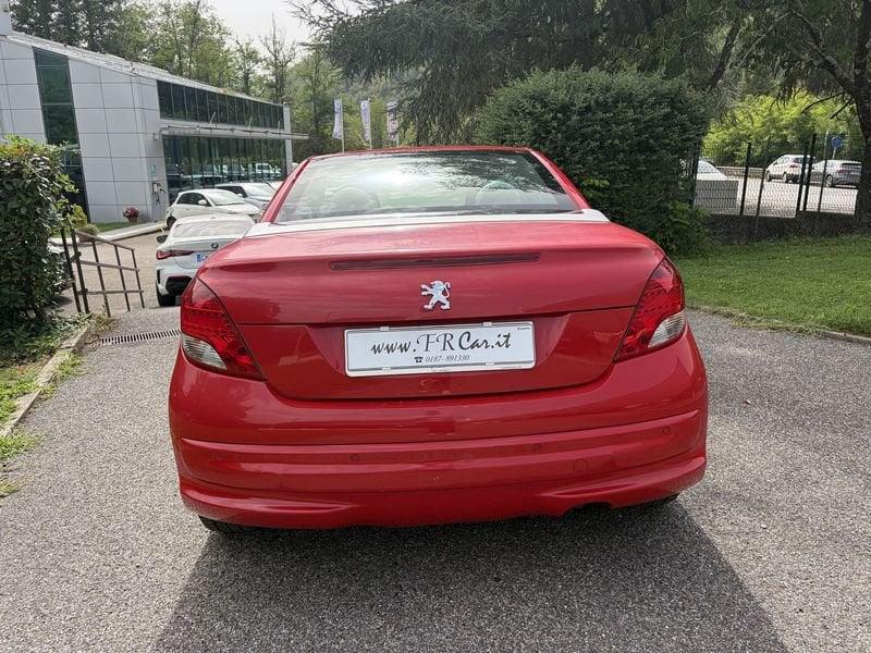 Peugeot 207 1.6 VTi 120CV CC Féline