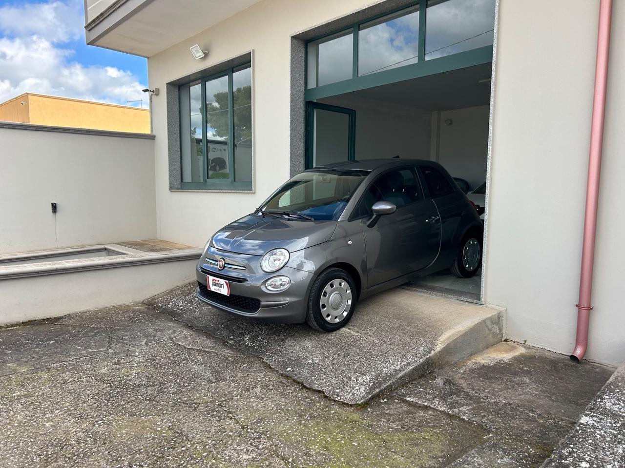Fiat 500 1.0 Hybrid Red