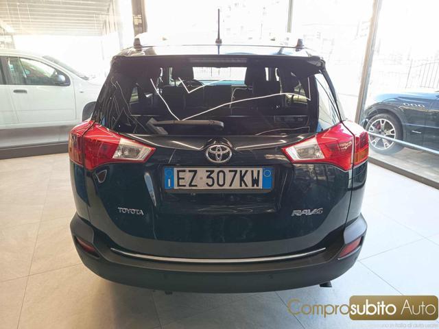 TOYOTA RAV 4 MY23 RAV4 2.0 D-4D 4WD Lounge