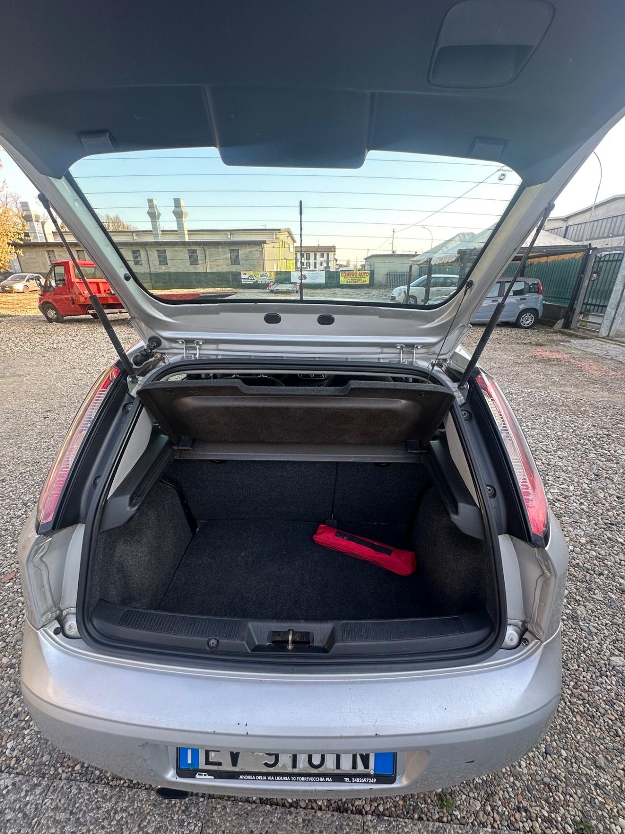 Fiat Punto 1.3 MJT II 75 CV 5 porte Street