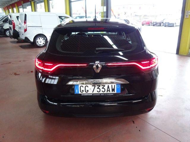 RENAULT Megane Mégane Sporter Blue dCi 115 CV N1 Autocarro