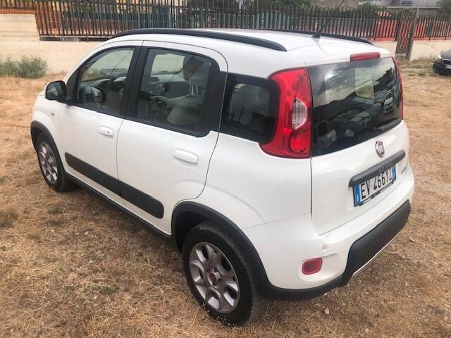 Fiat Panda 0.9 TwinAir Natural Power Trekking 2014