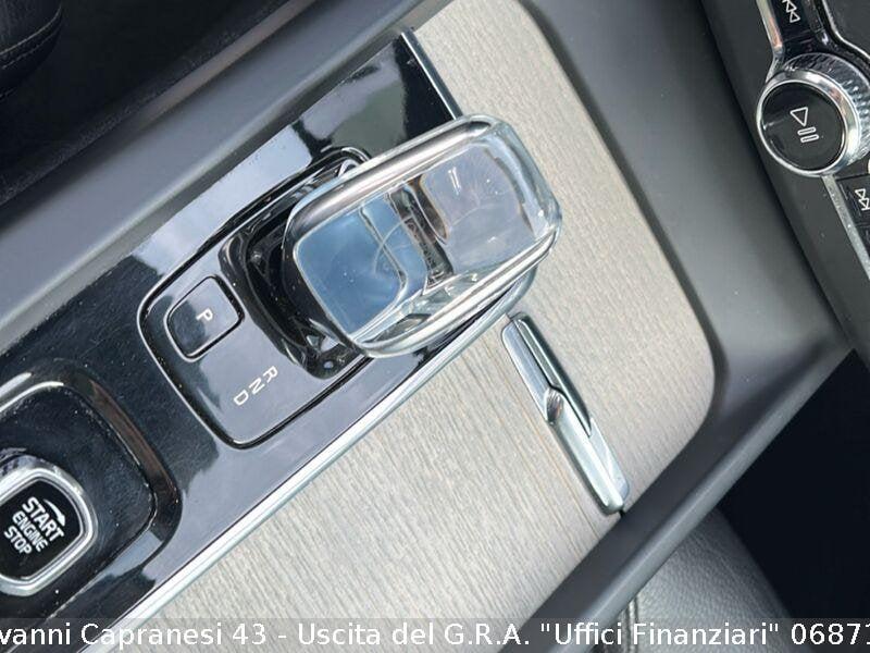 Volvo XC60 XC60 T6 Recharge Plug-in Hybrid AWD Inscription