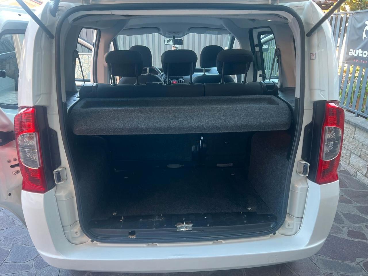 Fiat Qubo 1.3 MJT 75 CV Trekking CAMBIO AUTOMATICO