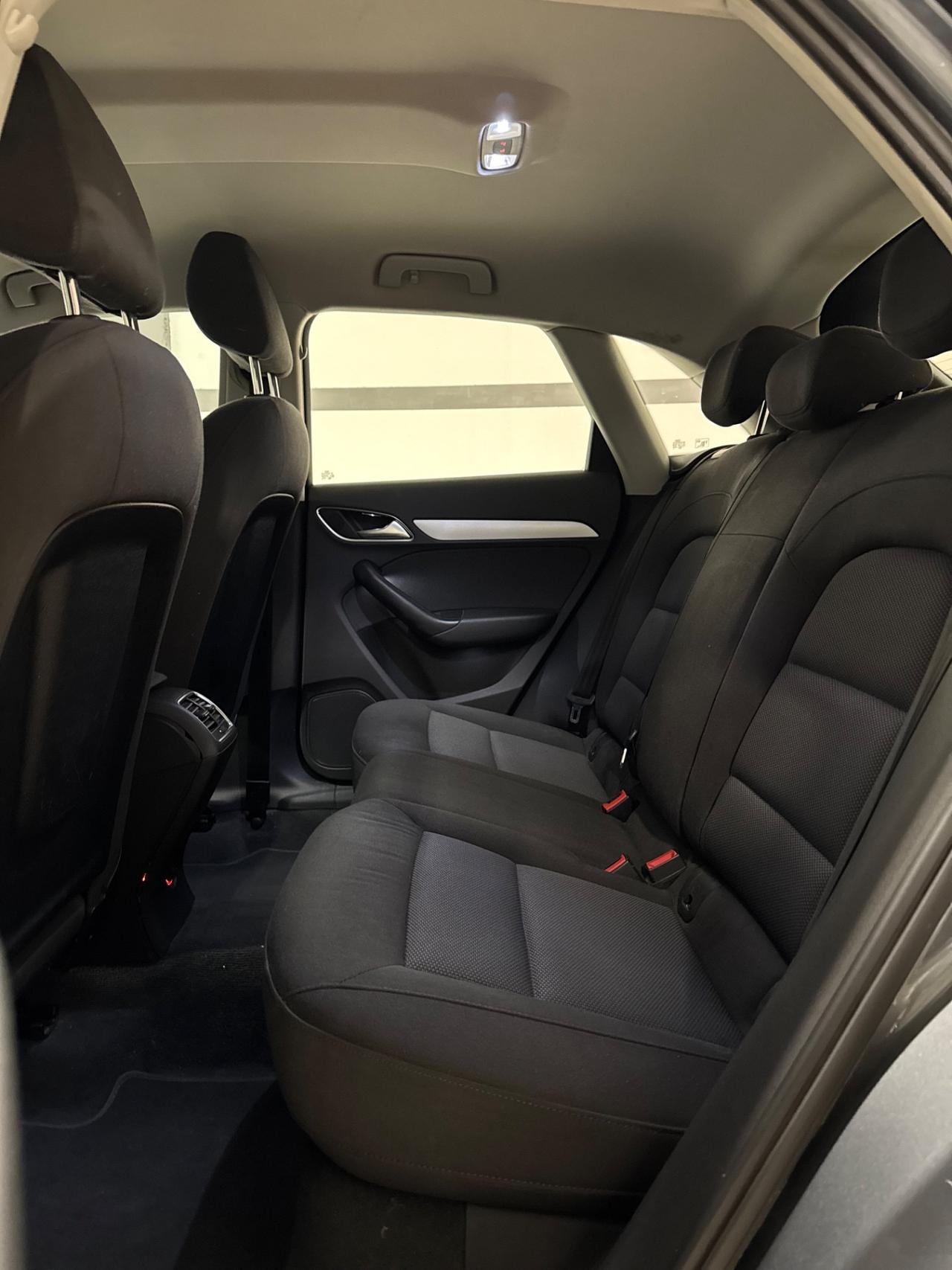 Audi Q3 2.0 TDI 120 CV