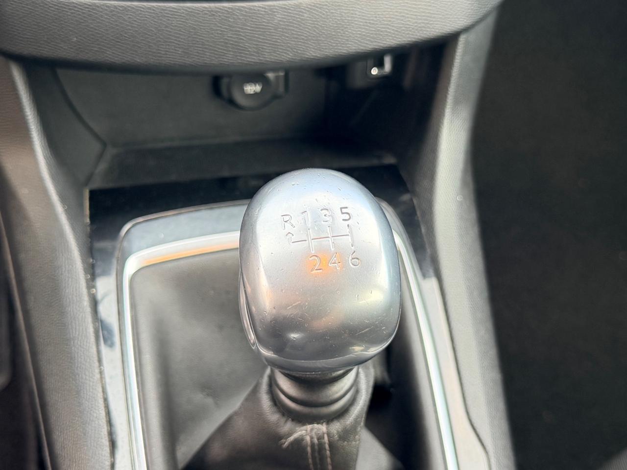 Peugeot 308 BlueHDi 102 cv