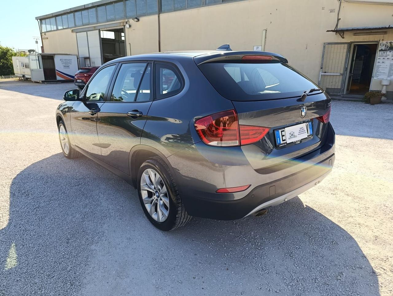 BMW X1 Xdrive18d my12